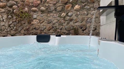 Spa and wellness centre/facilities, Swimming pool