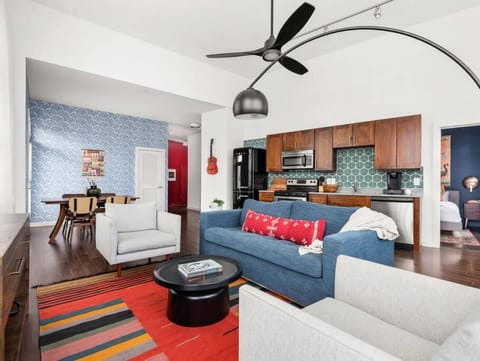Kitchen or kitchenette, Living room, Photo of the whole room, Seating area, Dining area, fireplace