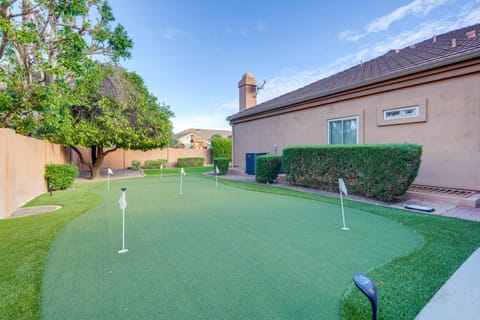 Pool Table, Putting Green Luxury Oasis in Mesa House in Mesa