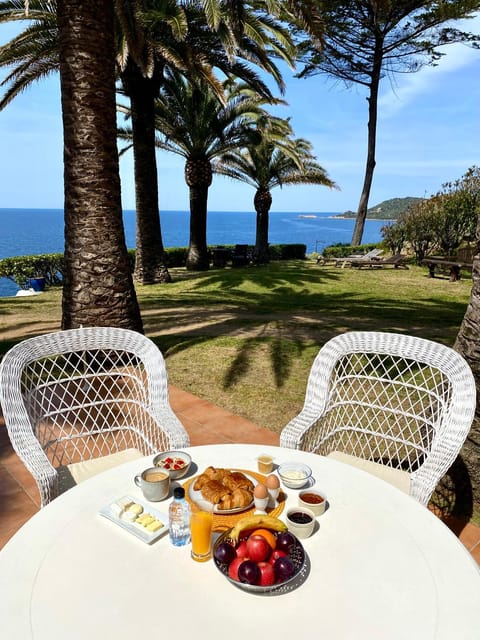 Balcony/Terrace, Breakfast