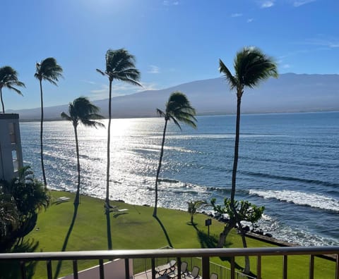 Nearby landmark, Natural landscape, View (from property/room), Beach, Mountain view, Sea view