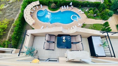 Bird's eye view, Pool view, Swimming pool