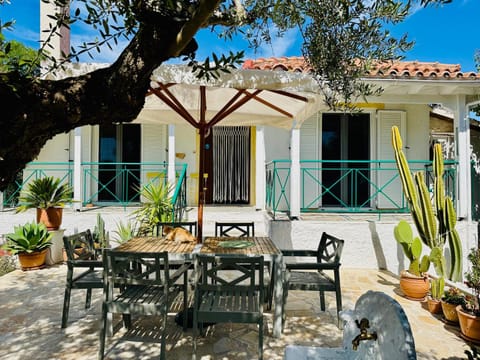 Antheia House in Messenia