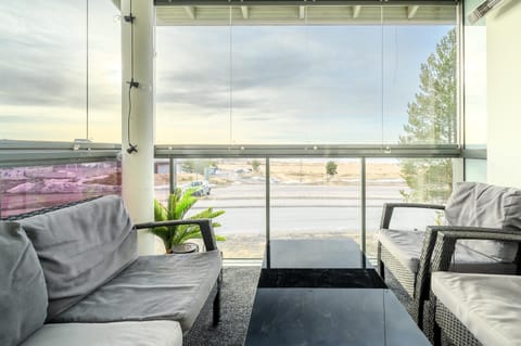 View (from property/room), Balcony/Terrace