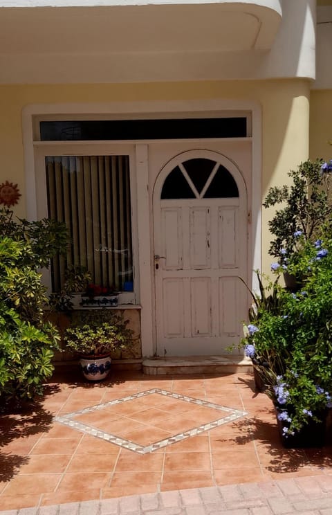 Villa Bronja Studio airconditioned apartment Xlendi Apartment in Munxar