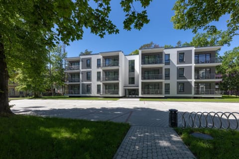 Property building, Garden, On site