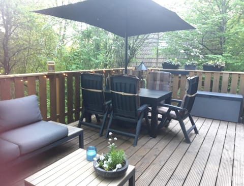 Spring, View (from property/room), Balcony/Terrace, Balcony/Terrace, Dining area