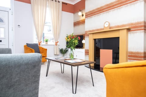 Living room, Seating area, flat iron