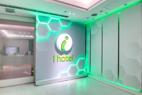 Property building, Property logo or sign, Logo/Certificate/Sign, Text overlay, Certificate/Award