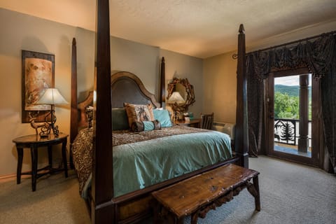 Sterling & Sage Hotel in Chama