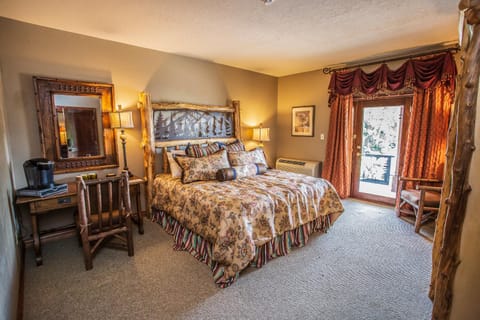 Sterling & Sage Hotel in Chama