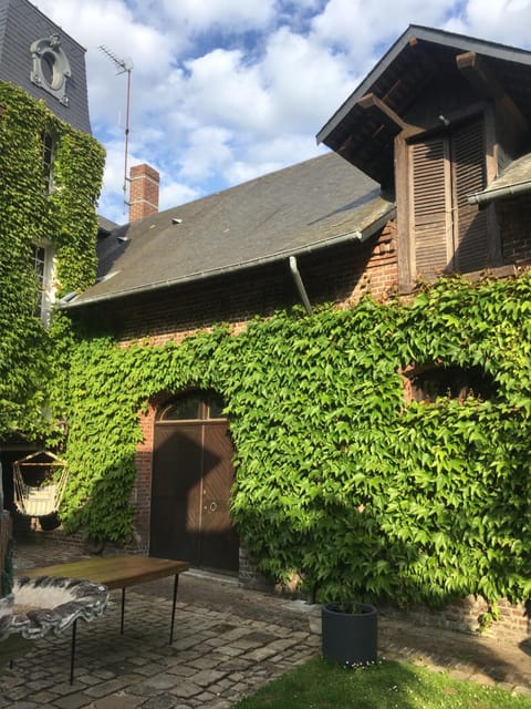 Chambre d'hôte dans manoir près du Tréport et Mers-les-Bains Bed and Breakfast in Hauts-de-France