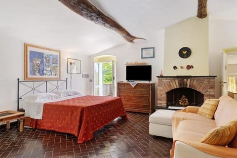 Vecchio Mulino Fontona Girasole Apartment in Levanto