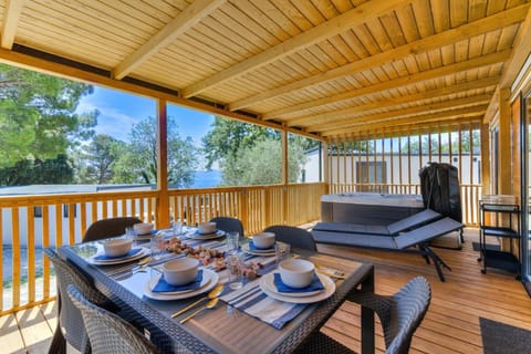 Hot Tub, Balcony/Terrace