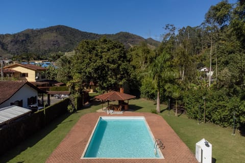 Bird's eye view, BBQ facilities, Pool view, Swimming pool