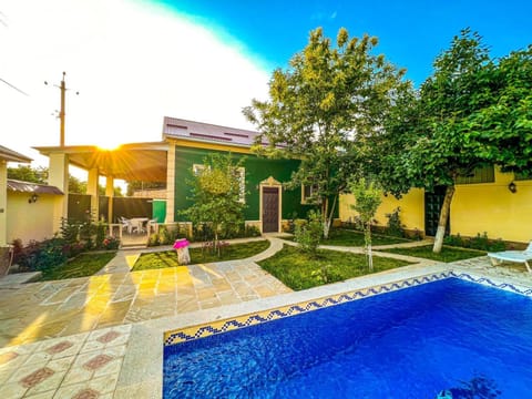 Property building, Spring, Day, Garden, Garden view, Pool view, Swimming pool