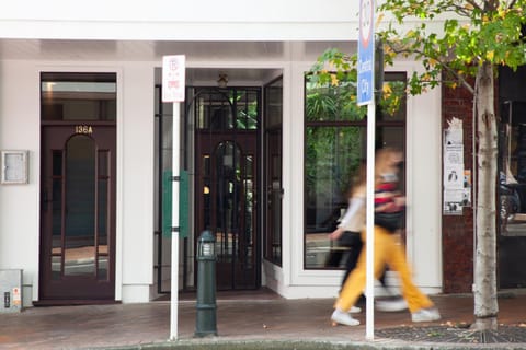 Facade/entrance