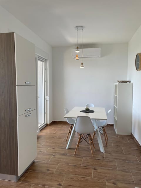 A&A Apartments by the sea Apartment in Okrug Gornji