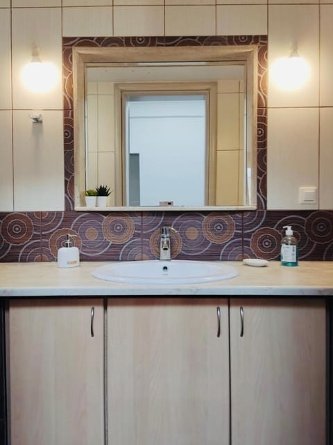 Okio - Μονοκατοικία δίπλα στη θάλασσα House in Islands