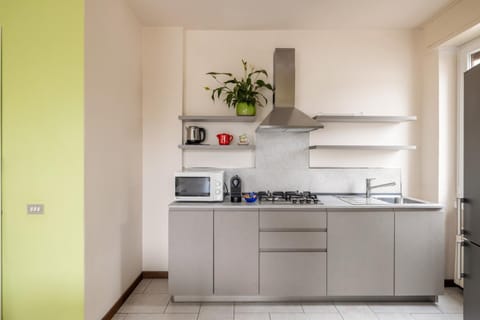 Kitchen or kitchenette, dishwasher, pet friendly, air conditioner