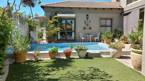 Garden, Garden view