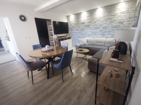 *Enjoy* Apartment in Šibenik