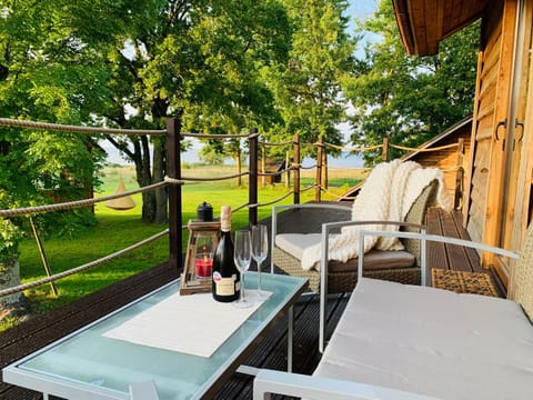 Patio, Day, Natural landscape, View (from property/room), Balcony/Terrace