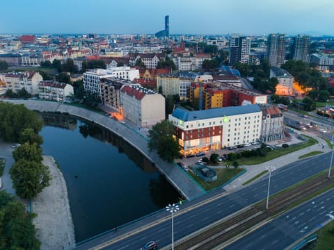 Bird's eye view, City view, Street view