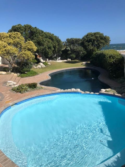 Whale Rock Estate Hermanus sea view apartment Apartment in Hermanus