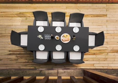 Property building, Hot Tub, Balcony/Terrace, Other