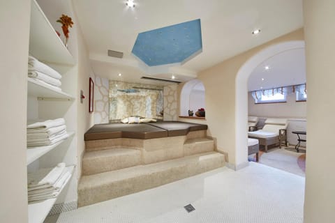 Spa and wellness centre/facilities