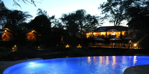 Swimming pool, Swimming pool