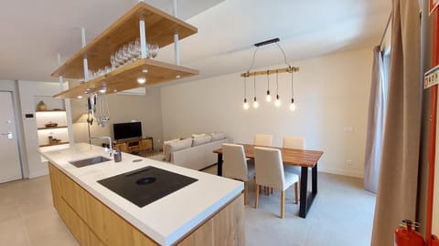 Kitchen or kitchenette, Living room, Dining area