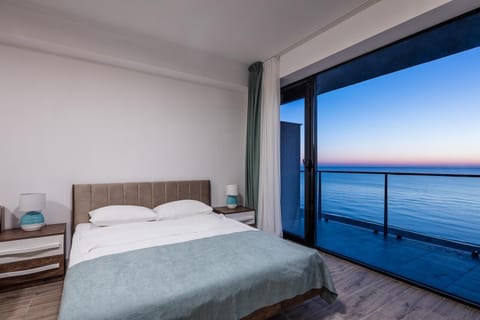 Balcony/Terrace, Bedroom