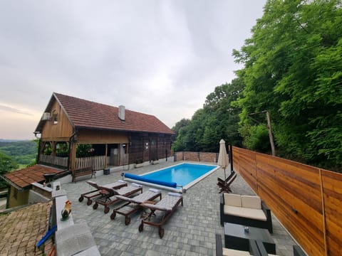 Pool view, Swimming pool