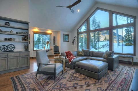 20 Vermillion Drive House in Purgatory