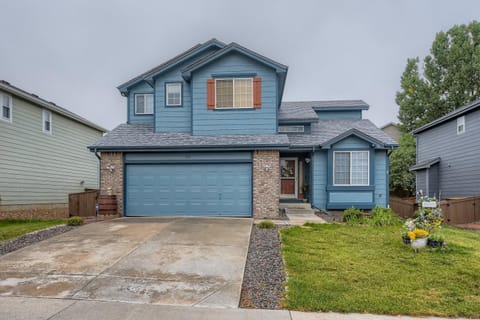 342 English Sparrow Dr House in Highlands Ranch