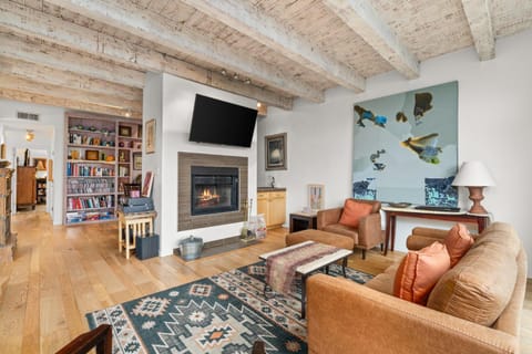 Casa del Aire in Sante Fe NM House in Santa Fe