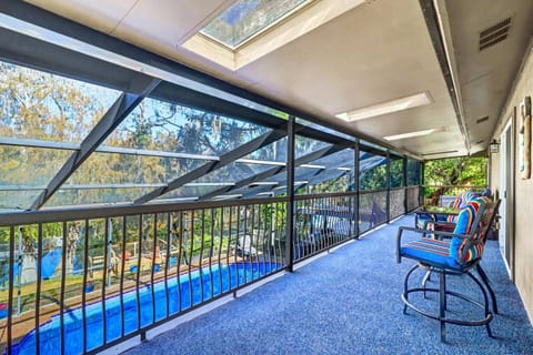 Hillsborough River Hideaway House in Temple Terrace