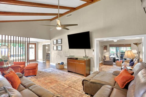 Hillsborough River Hideaway House in Temple Terrace