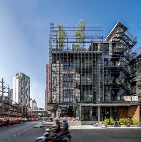 Property building, Facade/entrance