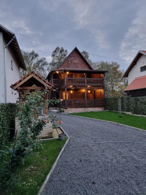 Property building, Garden, Garden view