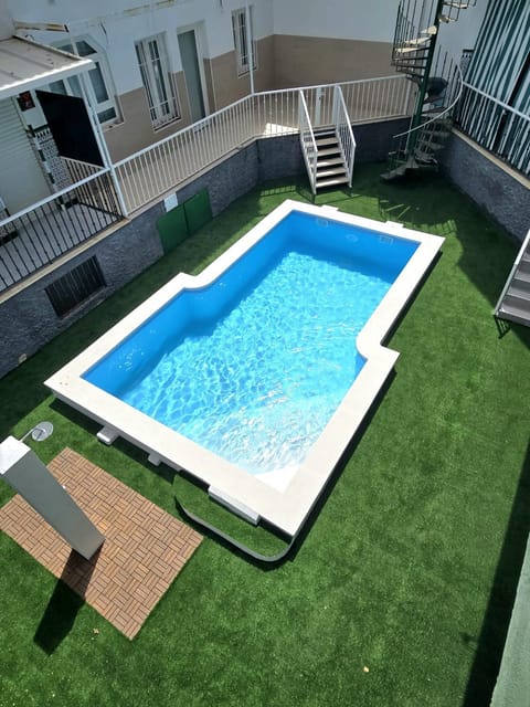 Pool view, Swimming pool