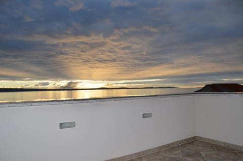 Winter, Balcony/Terrace, Sunset