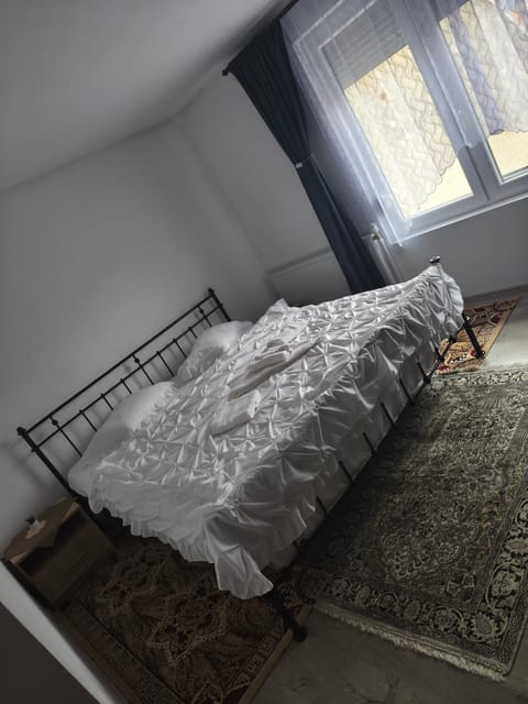 Casa Dugălie Bed and Breakfast in Serbia