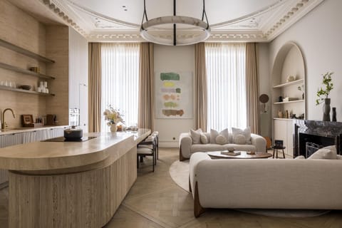 Living room, Seating area