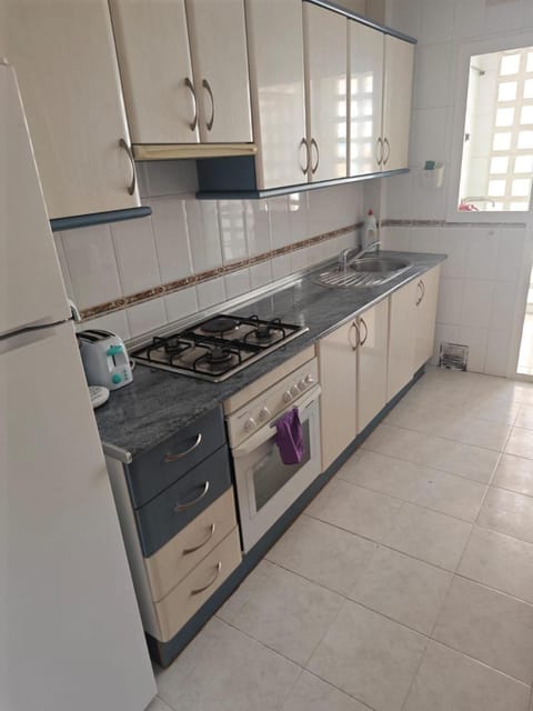 Central 2-Bed Apartment in Estepona Port Apartment in Estepona