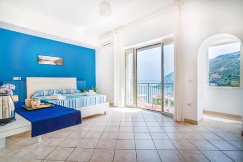 Bedroom, Sea view