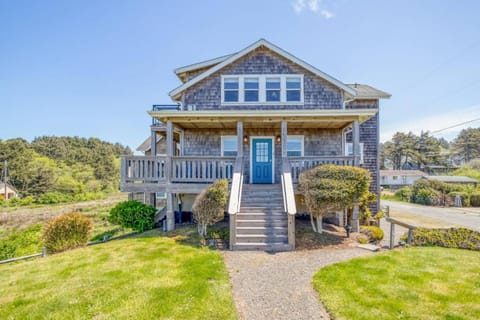 Seas Life House in Roads End