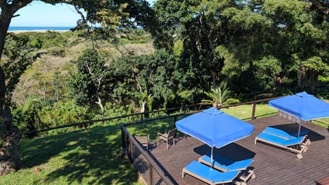 View (from property/room), Pool view, Sea view, Swimming pool, sunbed